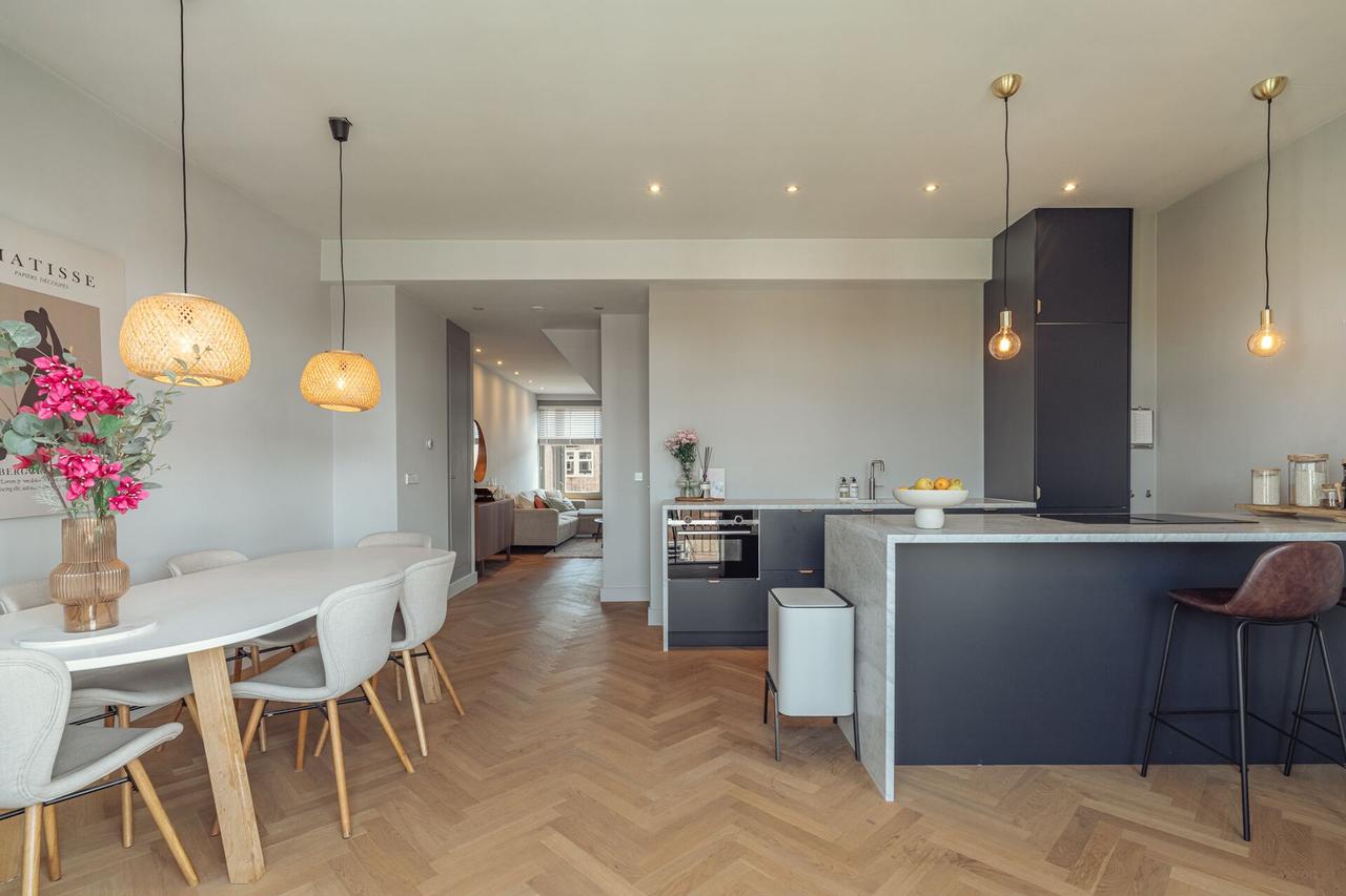 92 m² dubbel bovenhuis met dakterras - Afbeelding 2