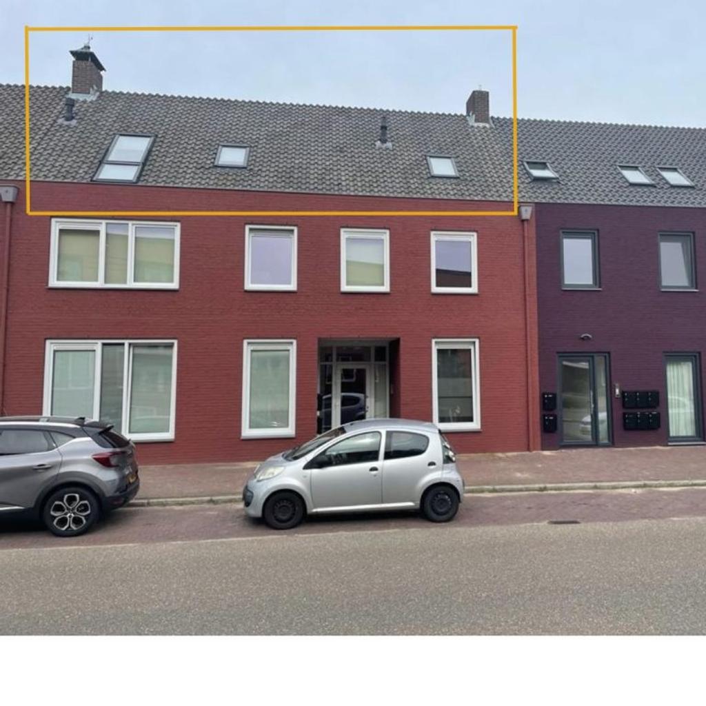 Appartement met Frans balkon in Reuver - Afbeelding 1