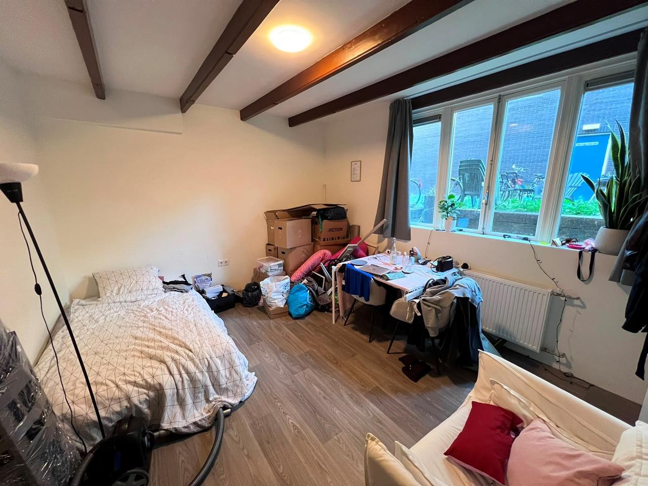 35 m² studio near the city centre - Image 2