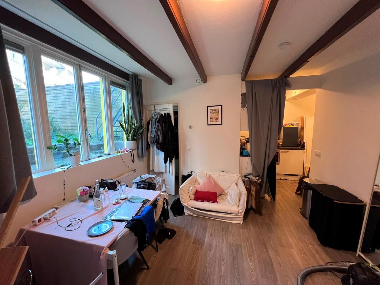 35 m² studio near the city centre - Image 3