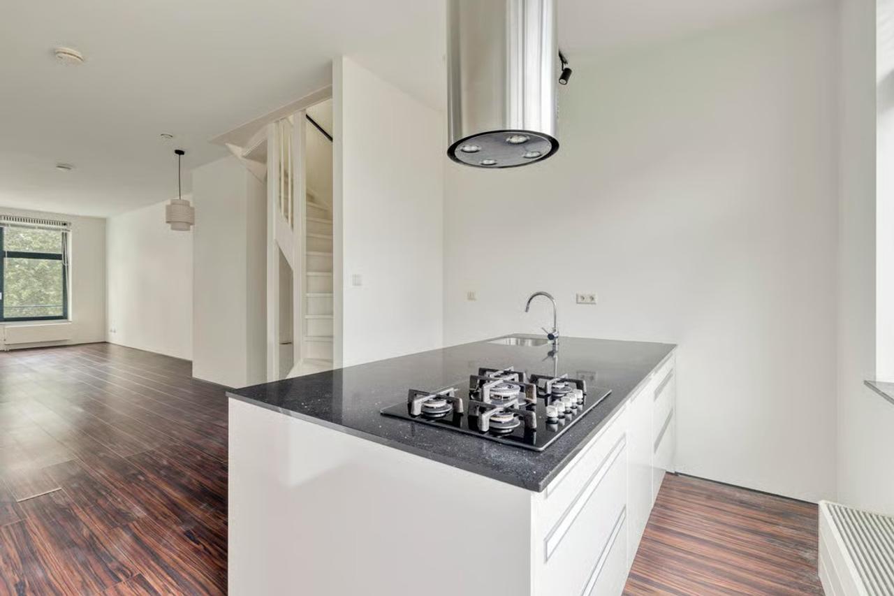 141 m² bovenwoning met zonnig dakterras - Afbeelding 9