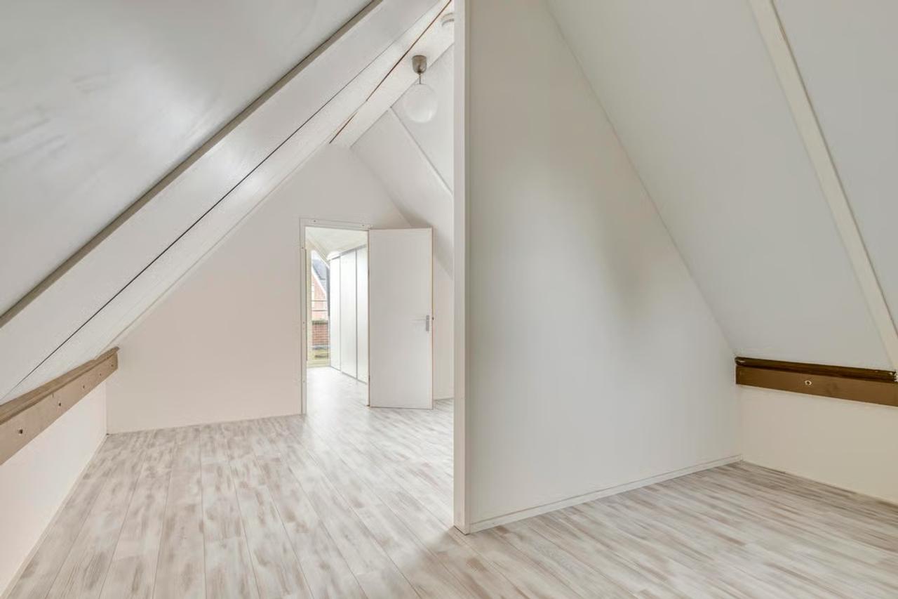 141 m² bovenwoning met zonnig dakterras - Afbeelding 24