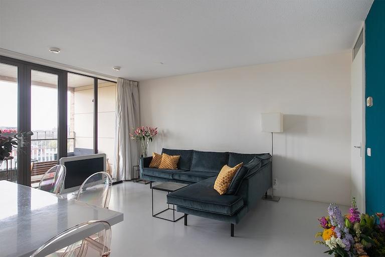 Furnished 3-Room Apartment with Terrace - Image 15