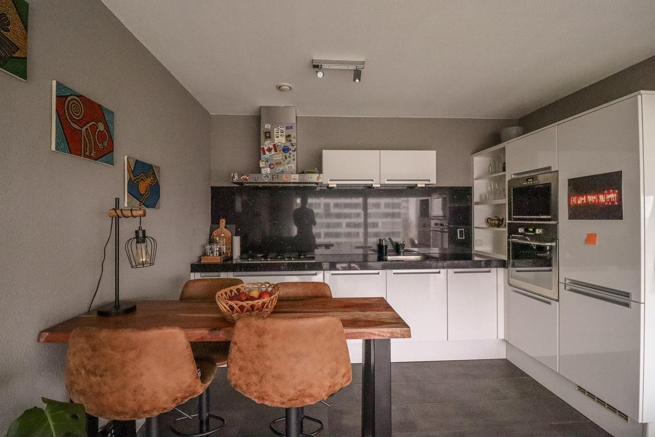 Gemeubileerd 3-kamerappartement in Osdorp - Afbeelding 13