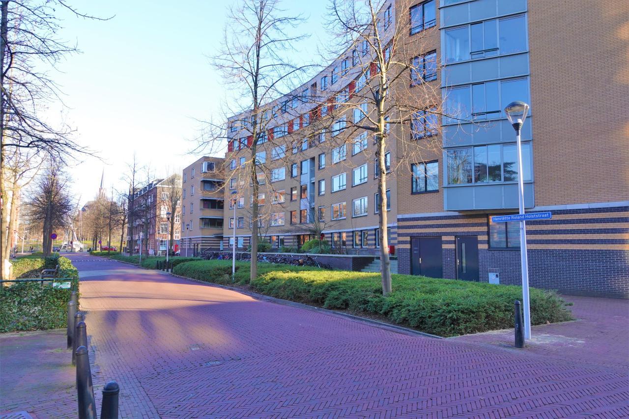 Gemeubileerd 1-slaapkamerappartement met balkon - Afbeelding 5