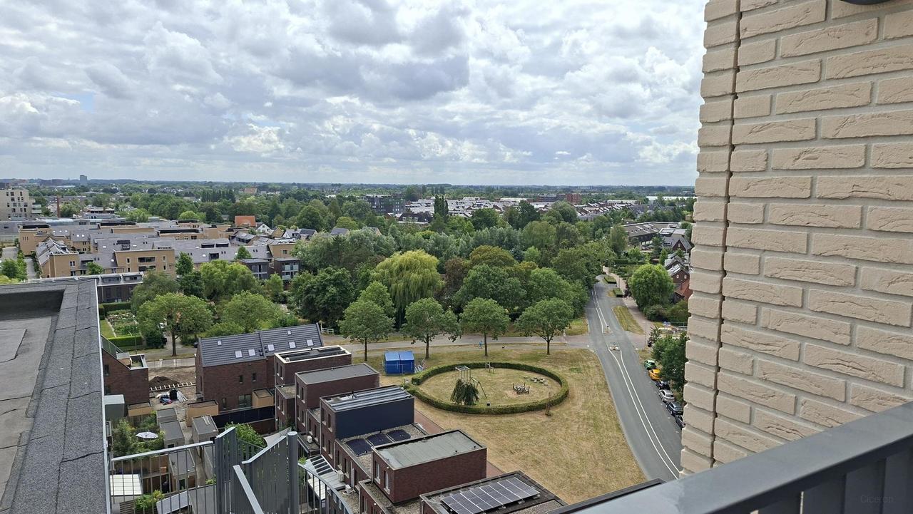 87 m² appartement op de 10e etage - Afbeelding 4