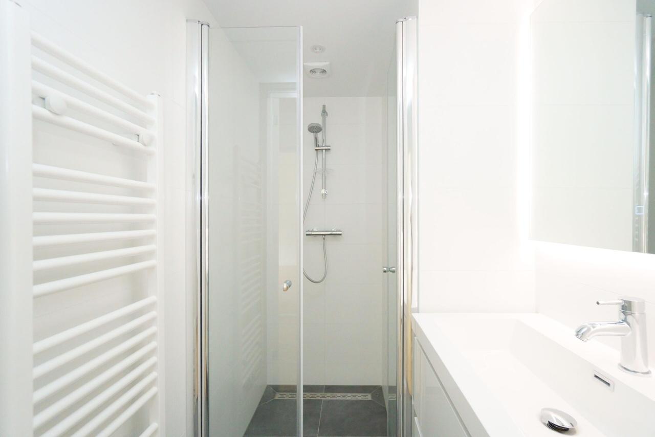 82 m² Apartment with Terrace in Bohemen - Image 10