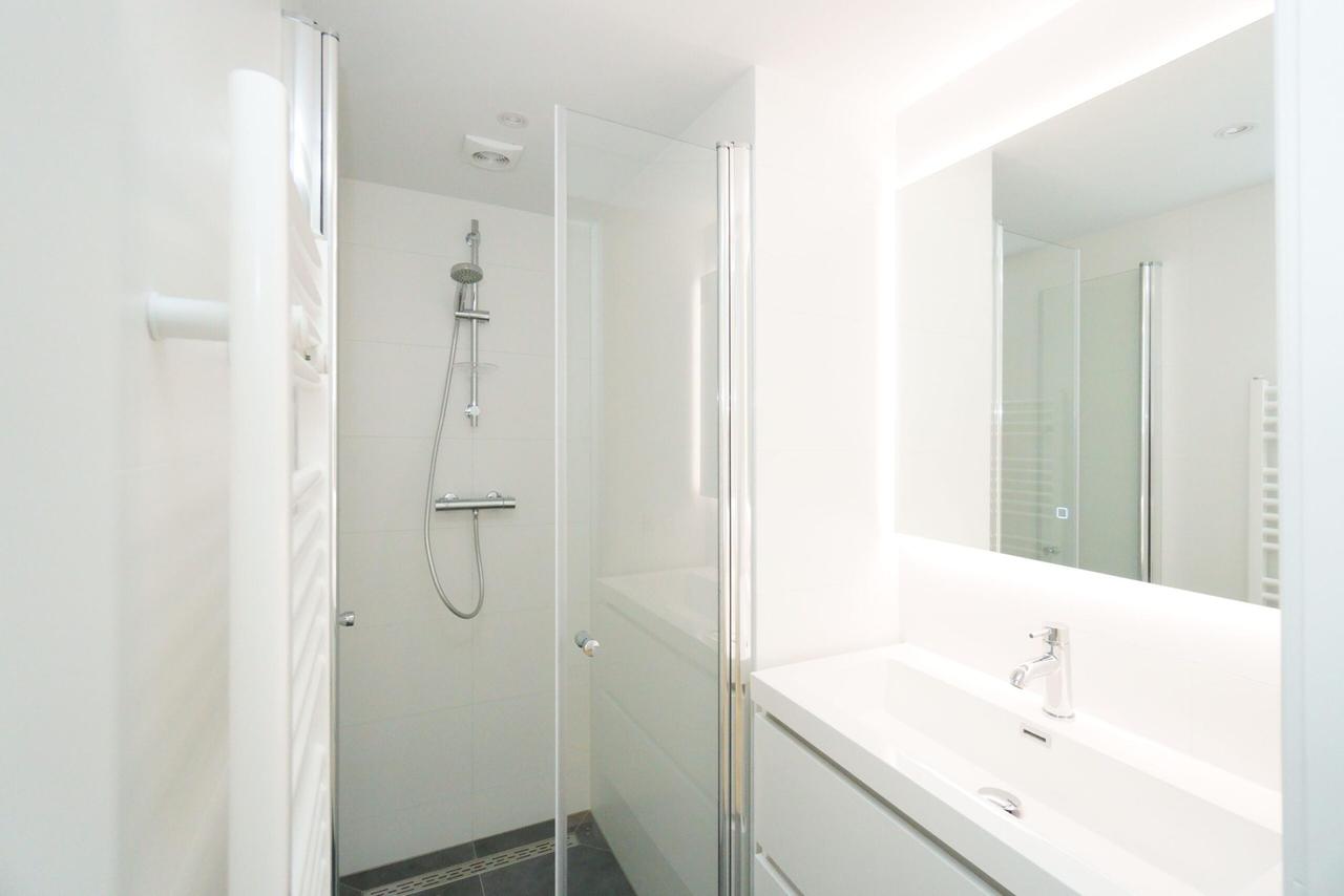 82 m² Apartment with Terrace in Bohemen - Image 11