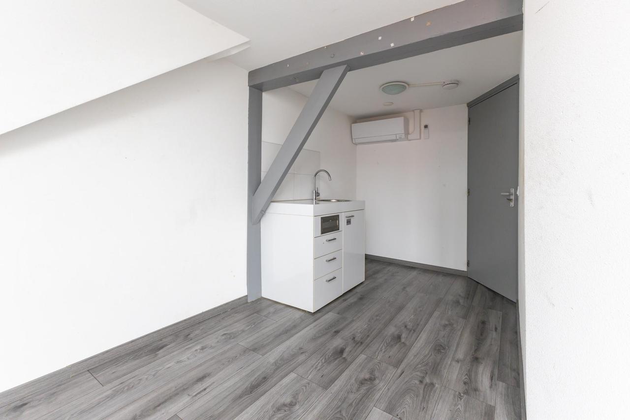 Studentenkamer van 16 m² met airco - Afbeelding 4