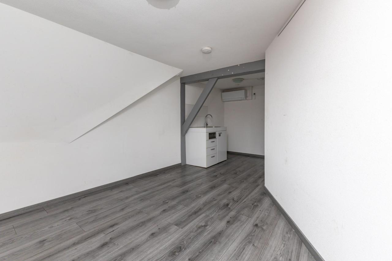 Studentenkamer van 16 m² met airco - Afbeelding 6