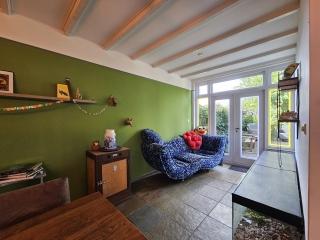 Furnished semi-detached house with garden - Image 4