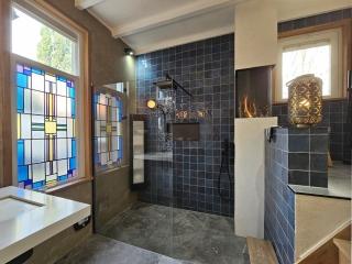 Furnished semi-detached house with garden - Image 11
