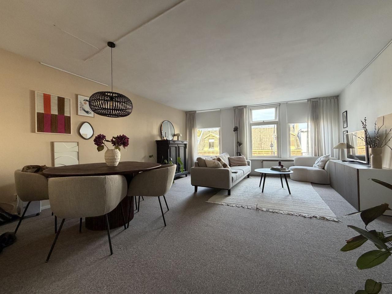Apartment with Roof Terrace in Assendorp - Image 3