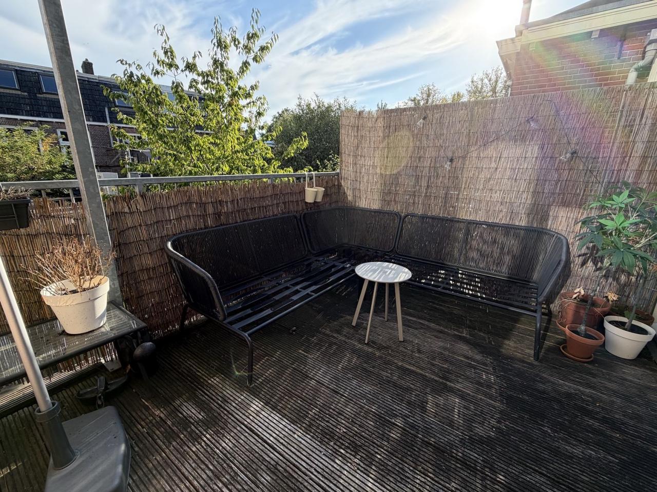 Apartment with Roof Terrace in Assendorp - Image 11