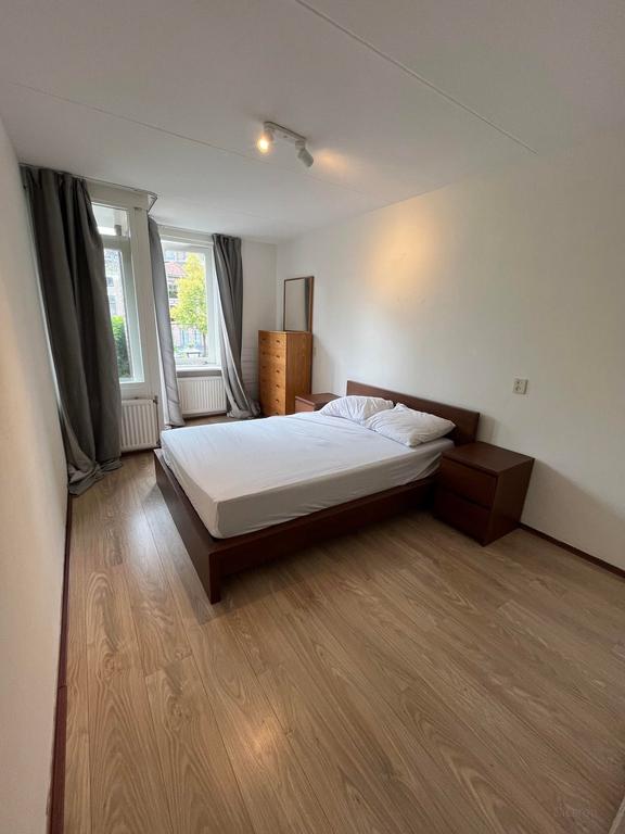 Furnished 3-Room Apartment on Oude Singel - Image 9