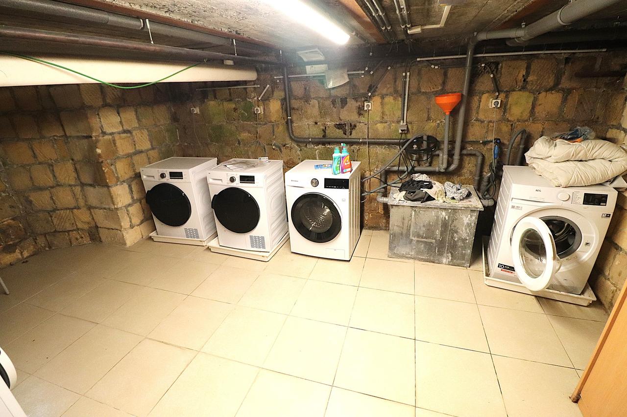 Studentenkamer met eigen keuken in Biesland - Afbeelding 11