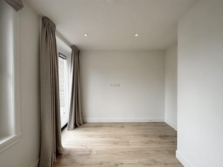 2-slaapkamerappartement met balkon in Jodenbuurt - Afbeelding 7