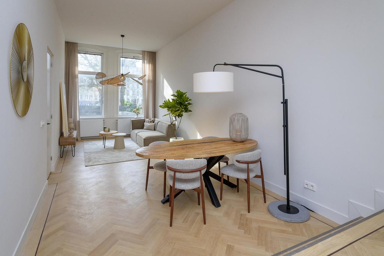 145 m² with garden near the Rijksmuseum - Image 8