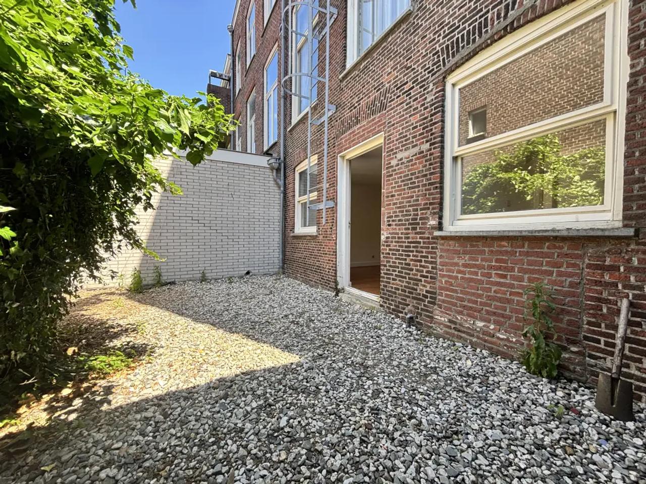 Apartment with garden in Huygenspark - Image 4