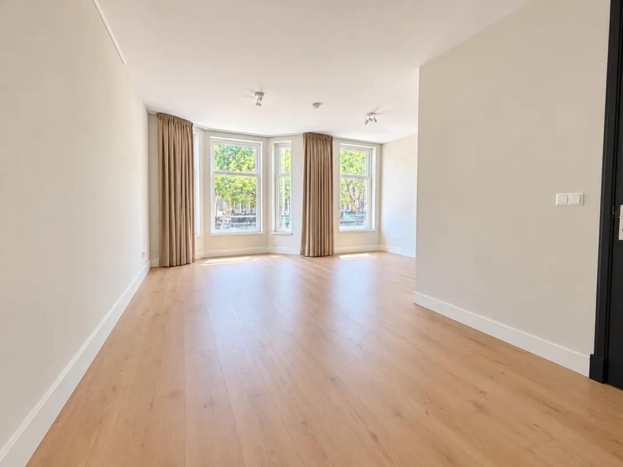 3-kamerappartement met balkon in Hillesluis - Afbeelding 1