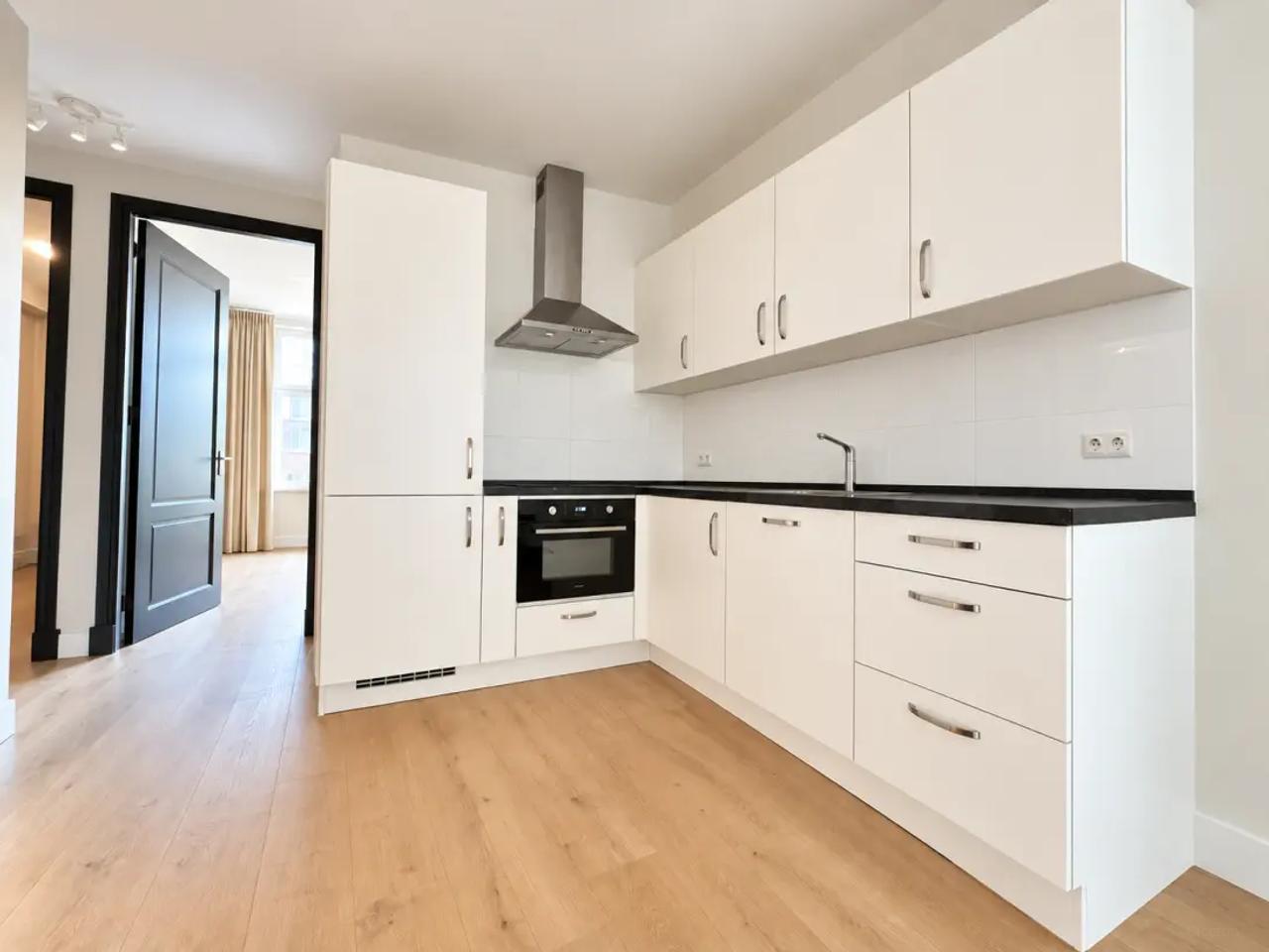 3-kamerappartement met balkon in Hillesluis - Afbeelding 2