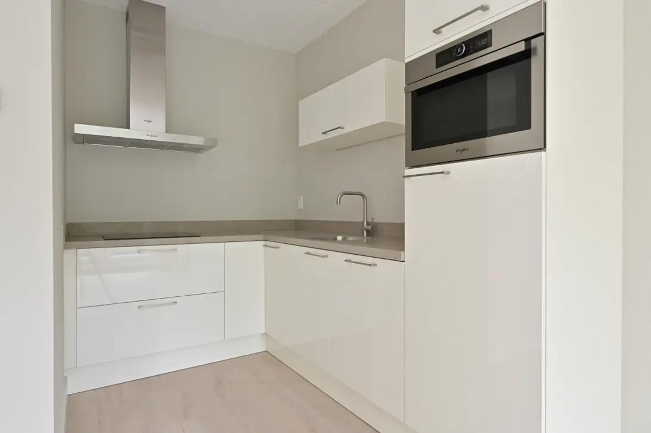 A++ apartment with sunny terrace in Voorburg - Image 2