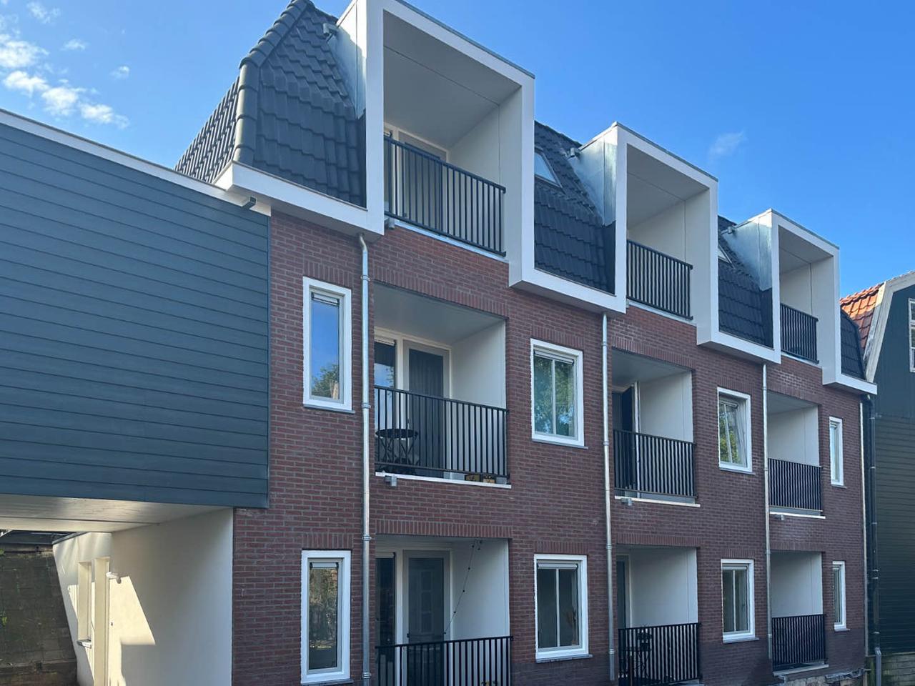 Nieuw 3-kamerappartement met loggia - Afbeelding 13