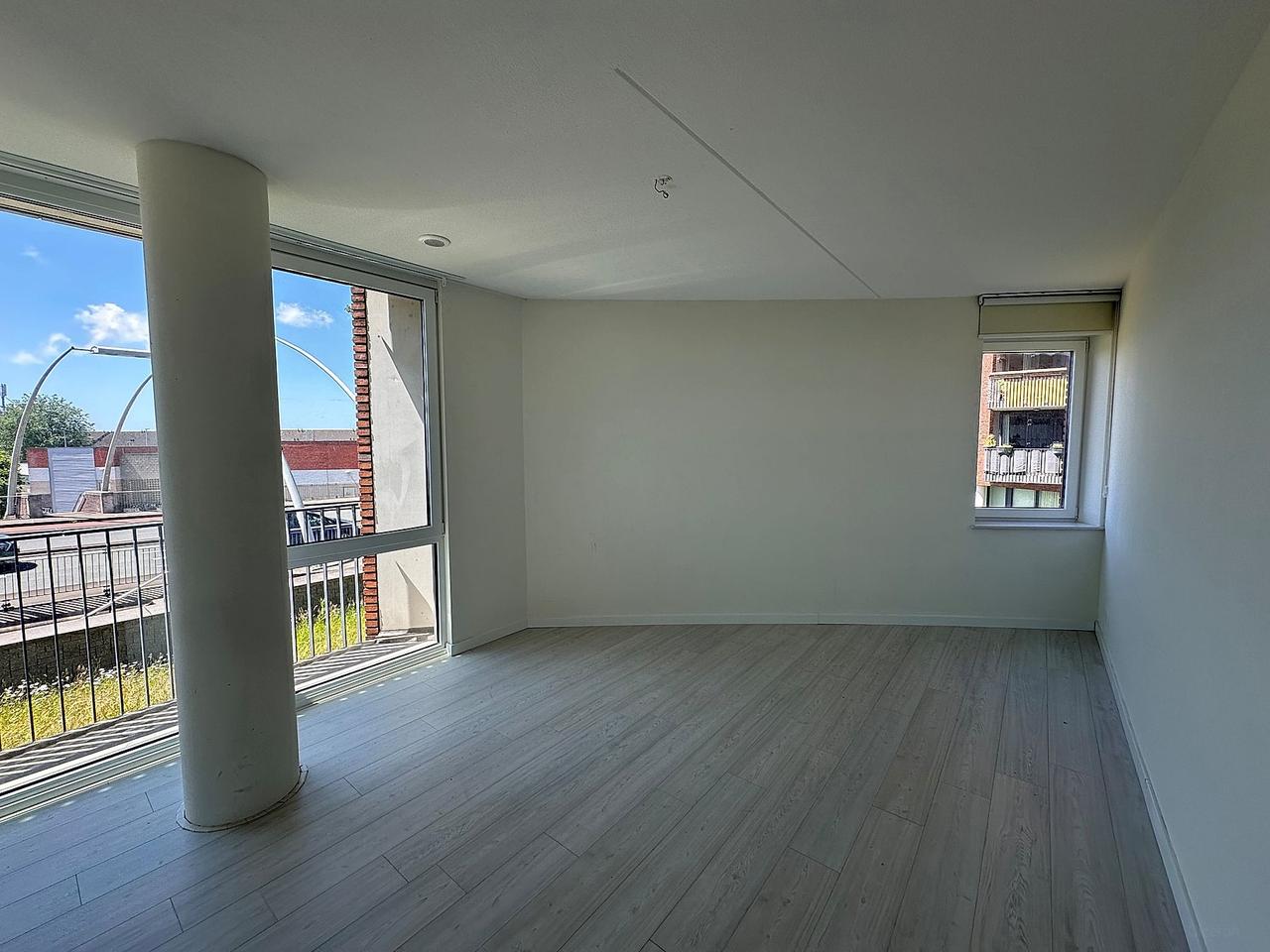 73 m² apartment with balcony in Haarlem - Image 6