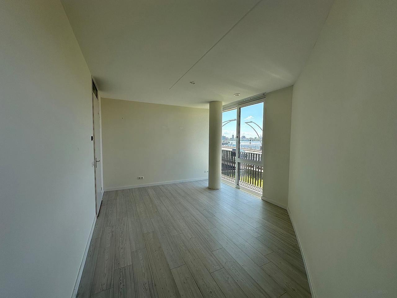 73 m² apartment with balcony in Haarlem - Image 7