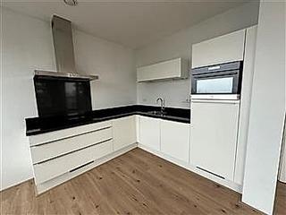 New-build apartment with terrace in Amsterdam-Noord - Image 4