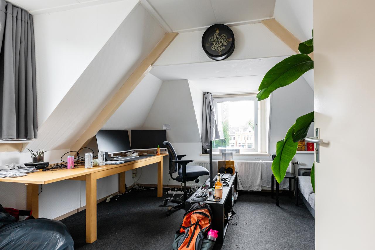 22 m² kamer met aparte slaapkamer - Afbeelding 2