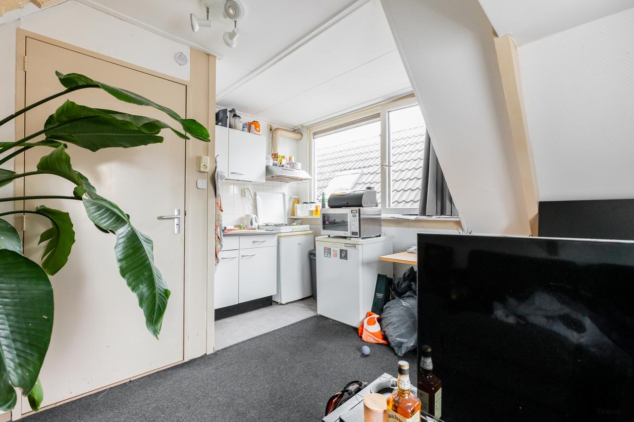22 m² kamer met aparte slaapkamer - Afbeelding 4