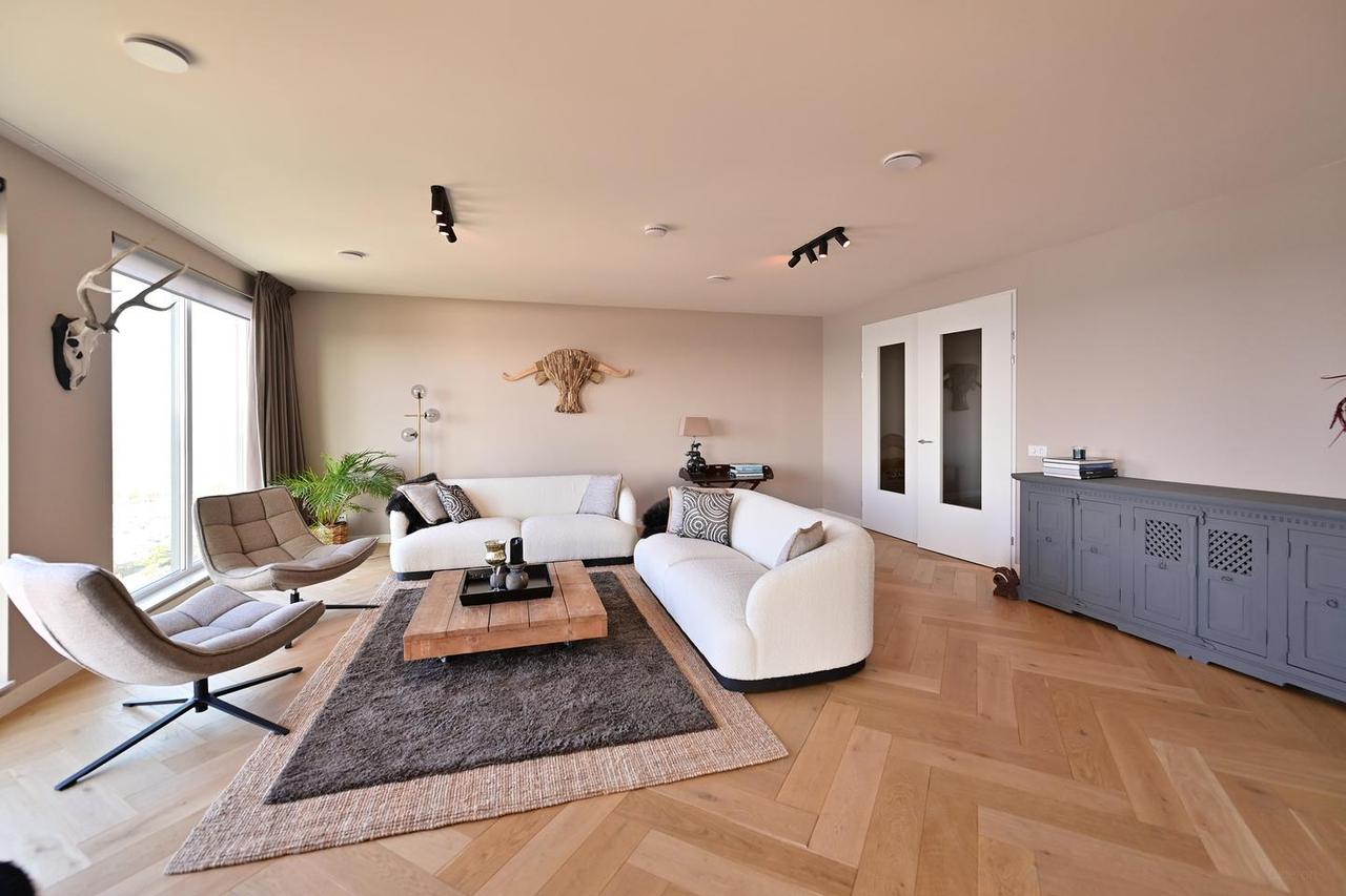 142 m² appartement op 18e verdieping - Afbeelding 3