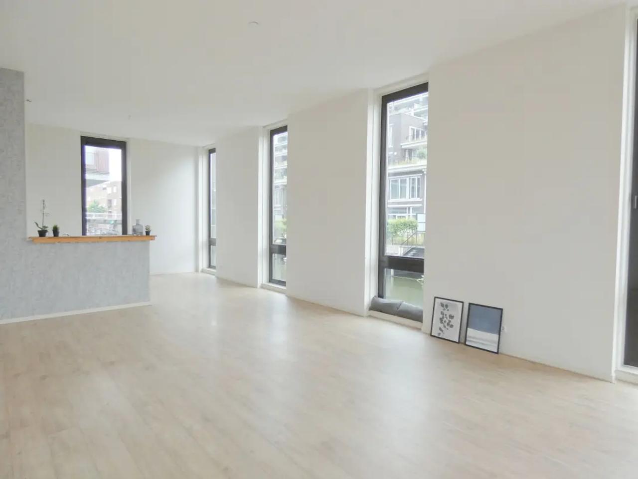 135 m² Apartment with Terrace in IJburg - Image 3