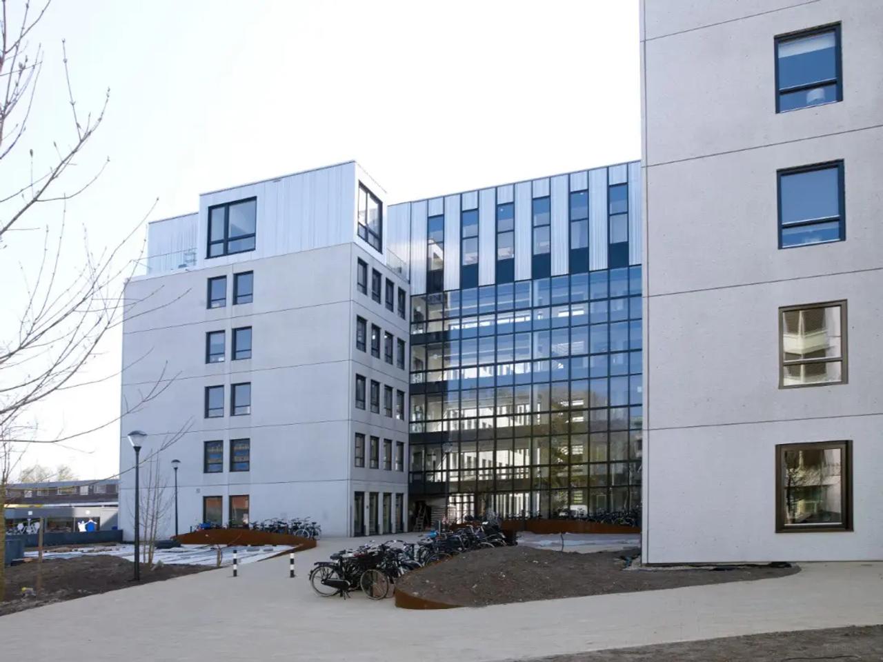 71 m² appartement met atelier in Haarlem - Afbeelding 1