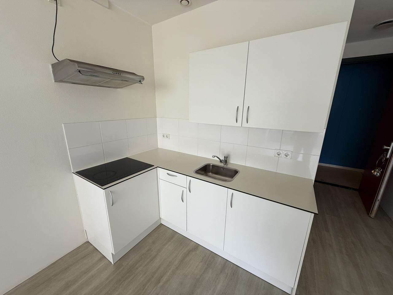 28 m² Studio in Overtoomse Veld - Image 8