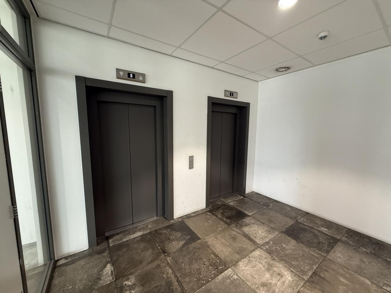 Energy-efficient studio with lift in Bijlmer - Image 15