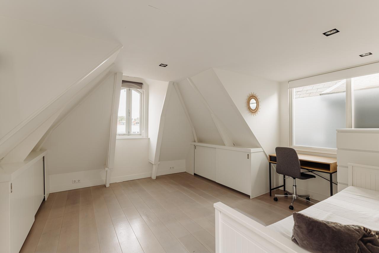Gemeubileerd 3-kamerappartement bij de Jordaan - Afbeelding 22