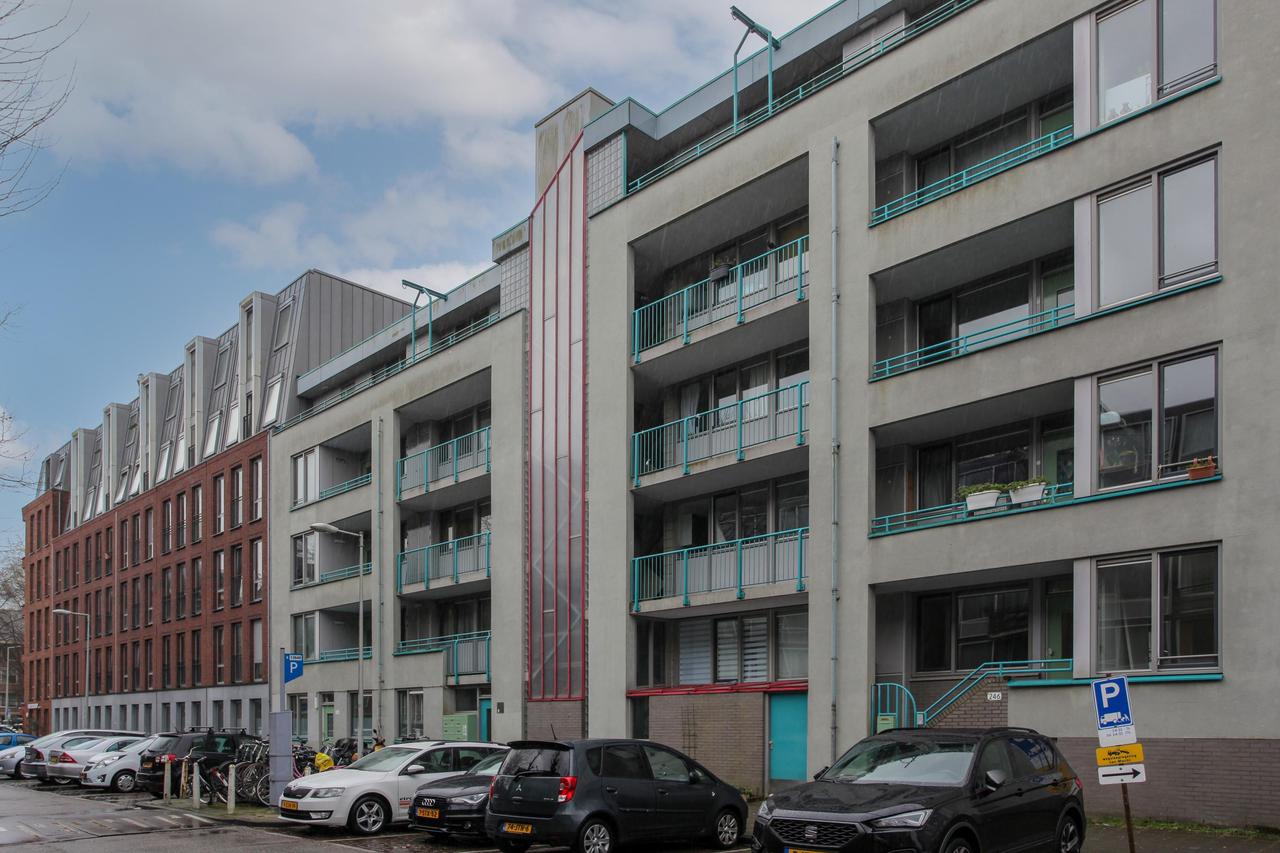 68 m² appartement met balkon op het zuiden - Afbeelding 1