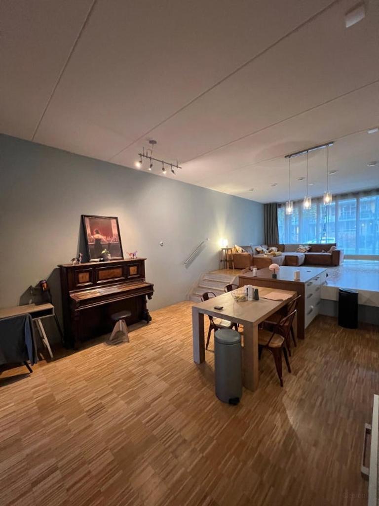 Gemeubileerd 3-slaapkamerappartement met parkeerplek - Afbeelding 3
