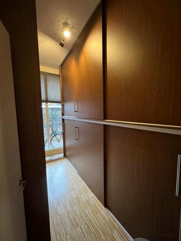 Gemeubileerd 3-slaapkamerappartement met parkeerplek - Afbeelding 9