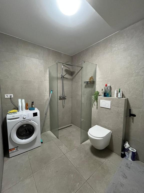 Gemeubileerd 1-slaapkamerappartement met serre - Afbeelding 7