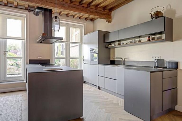 208 m² Apartment in Delft City Centre - Image 3