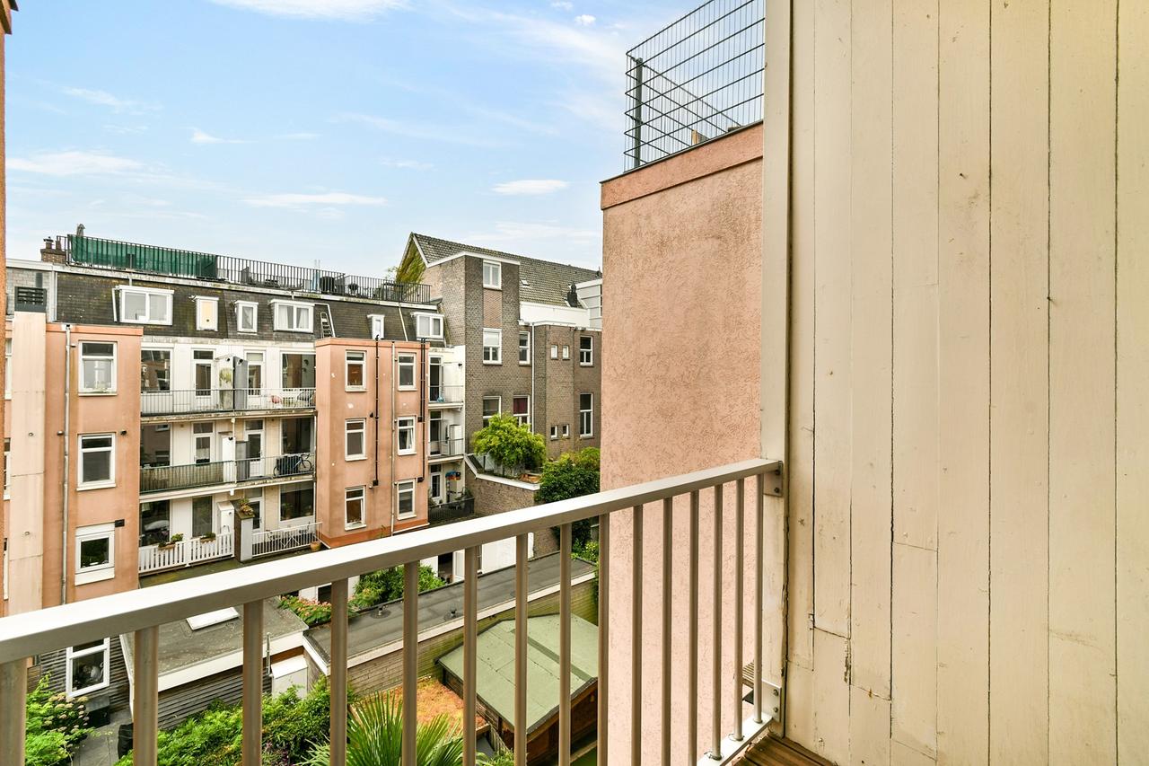 Gemeubileerd dubbel bovenhuis met dakterras - Afbeelding 19