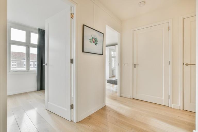 Gemeubileerd 3-kamerappartement met dakterras - Afbeelding 6