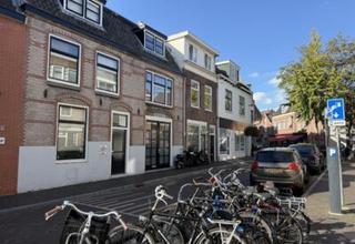3-Bedroom Home with Large Garden - Image 5