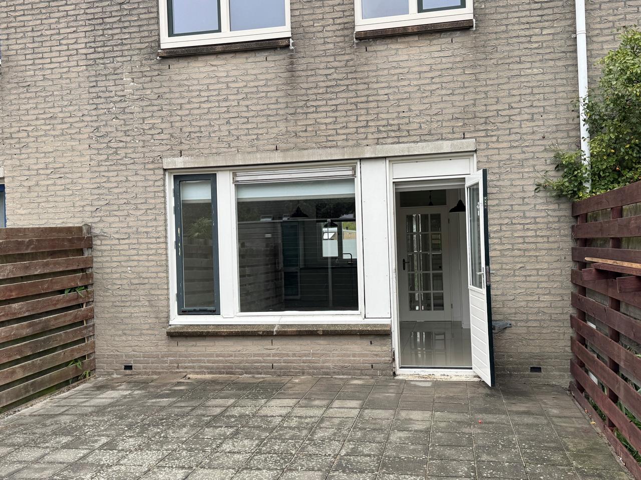 Eengezinswoning met zonnige tuin in Almere - Afbeelding 8