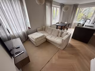 Gemeubileerd 3-kamerappartement bij park