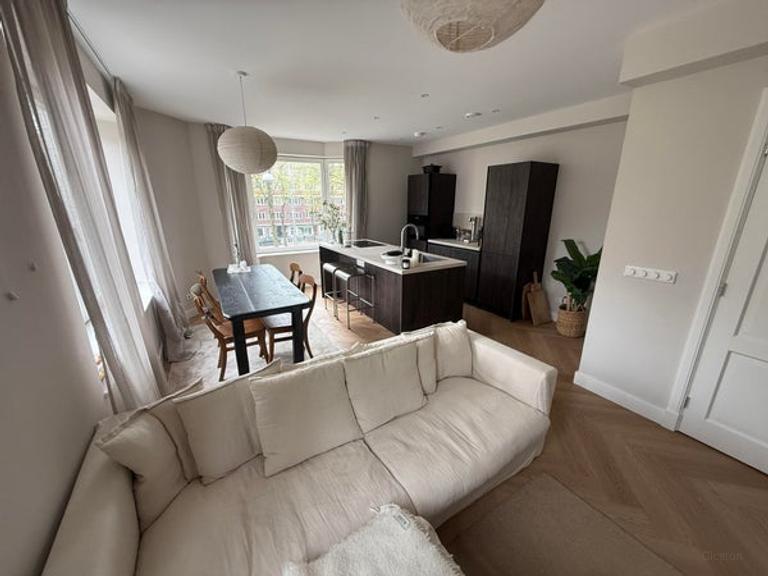 Gemeubileerd 3-kamerappartement bij park - Afbeelding 2