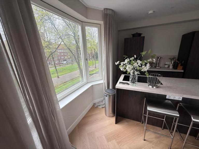 Gemeubileerd 3-kamerappartement bij park - Afbeelding 4